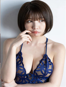 美女挨操
